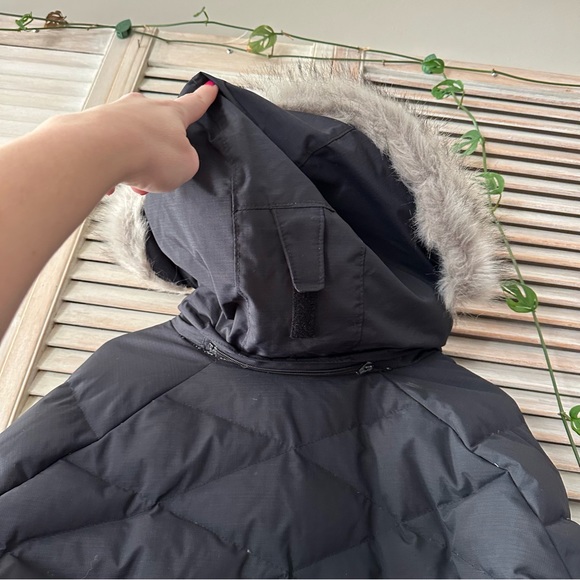 Columbia Winter Coat - Picture 10 of 15